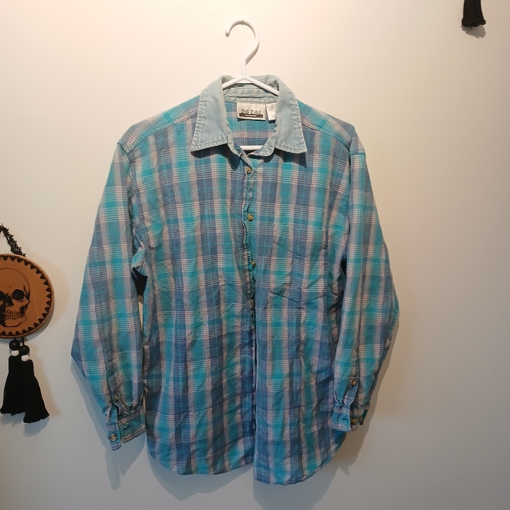 ZigZag Flannel Button-down Shirt - Picture 11 of 13